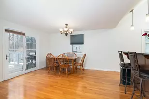 845 Plymouth St, Bridgewater, MA 02324 - Photo 10