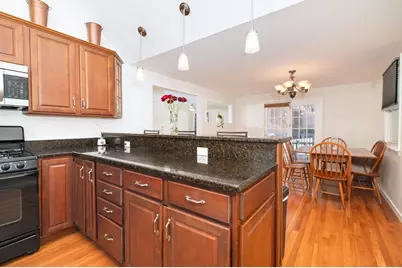 845 Plymouth St #845, Bridgewater, MA 02324 - Photo 8