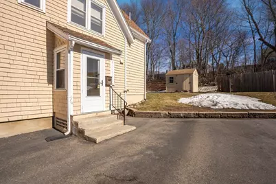 39 Frairy St #B, Medfield, MA 02052 - Photo 2