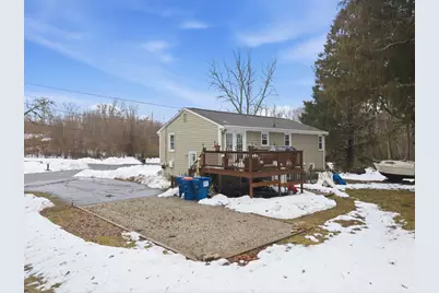 51 Newton St, Westport, MA 02790 - Photo 32