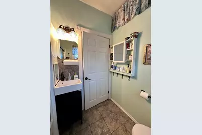 124 Shawmut Ave, New Bedford, MA 02740 - Photo 16