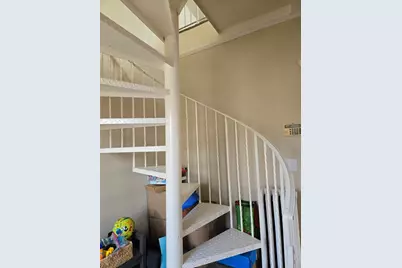 22 Westbourne Road #2, Newton, MA 02459 - Photo 36