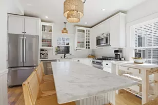 6 Atkinson St, Newburyport, MA 01950 - Photo 2