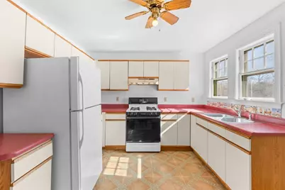 67 Glennon, Dracut, MA 01826 - Photo 14