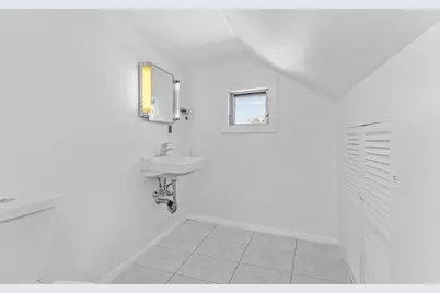 67 Glennon, Dracut, MA 01826 - Photo 18