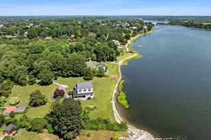 1366 Gardners Neck Road, Swansea, MA 02777 - Photo 30