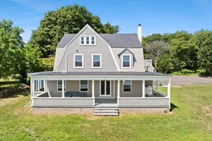 1366 Gardners Neck Road, Swansea, MA 02777 - Photo 6