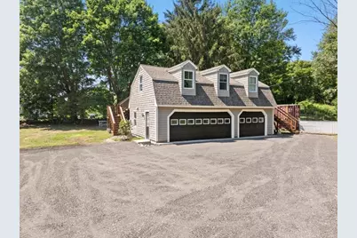1366 Gardners Neck Rd, Swansea, MA 02777 - Photo 28