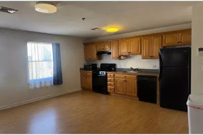 145 Union St #8, New Bedford, MA 02740 - Photo 8