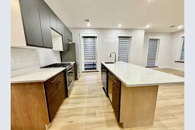 100 Mt Pleasant Ave #4, Boston, MA 02119 - Photo 1