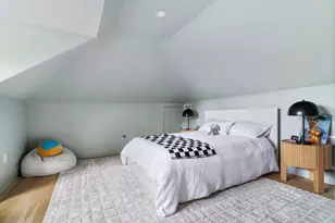 15 Farlow Rd, Newton, MA 02458 - Photo 32