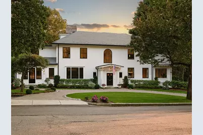 15 Farlow Rd, Newton, MA 02458 - Photo 1