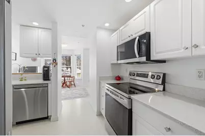 2 Strawberry Ln #C, Hudson, MA 01749 - Photo 12