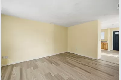 200 Beacon St, Worcester, MA 01610 - Photo 10