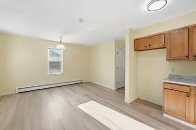 200 Beacon St, Worcester, MA 01610 - Photo 8