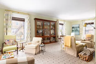 4 Craigie St, Cambridge, MA 02138 - Photo 2