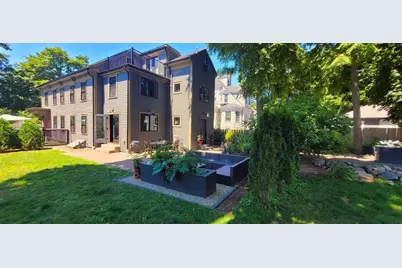 32 Buffum St #2, Salem, MA 01970 - Photo 1