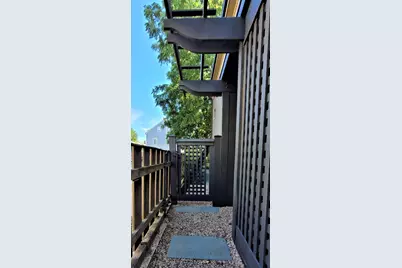 32 Buffum St #2, Salem, MA 01970 - Photo 2