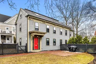 32 Buffum St, Salem, MA 01970 - Photo 2