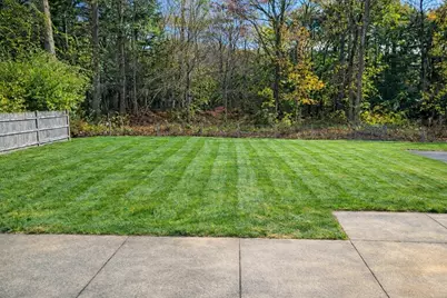 24 Eastman Ave, Foxboro, MA 02035 - Photo 8