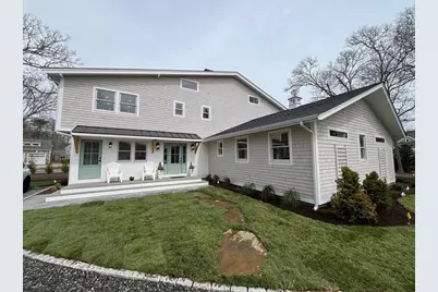 531 Menauhant Rd, Falmouth, MA 02536 - Photo 2