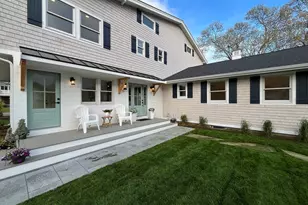 531 Menauhant Rd, Falmouth, MA 02536 - Photo 1
