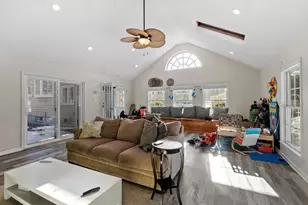 45 Main St, Chelmsford, MA 01863 - Photo 16