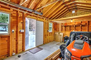 173 Quanapoag Rd, Freetown, MA 02717 - Photo 24