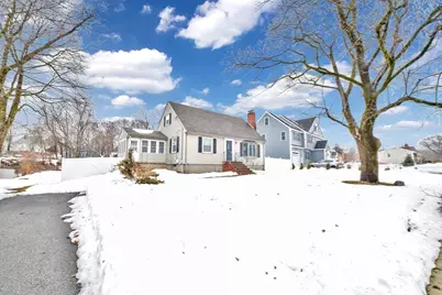 153 Colburn St, Dedham, MA 02026 - Photo 40