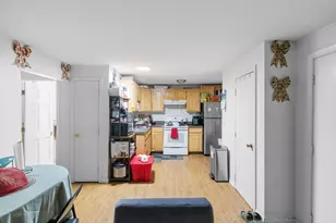 69 W Elm Terrace, Brockton, MA 02301 - Photo 8