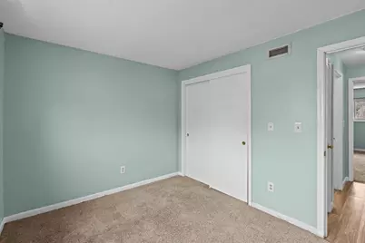 5455 N Main St #13E, Fall River, MA 02720 - Photo 10