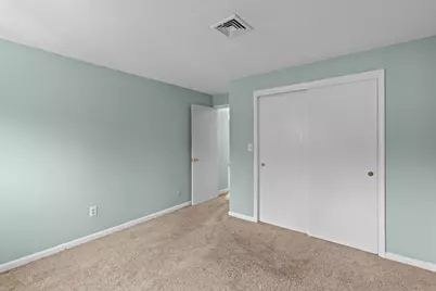 5455 N Main St #13E, Fall River, MA 02720 - Photo 8