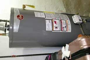 418 Rollstone St, Fitchburg, MA 01420 - Photo 22