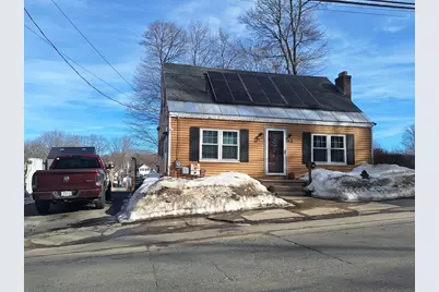 418 Rollstone St, Fitchburg, MA 01420 - Photo 1