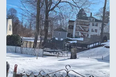 418 Rollstone St, Fitchburg, MA 01420 - Photo 4