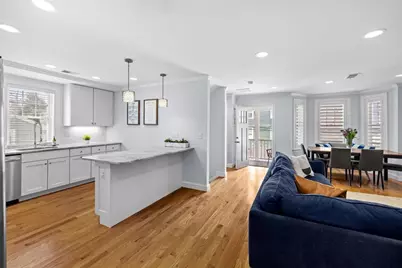 40 Catherine #B, Boston, MA 02131 - Photo 2