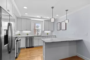 40 Catherine, Boston, MA 02131 - Photo 12