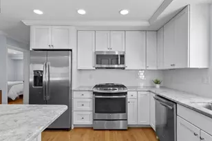 40 Catherine, Boston, MA 02131 - Photo 10