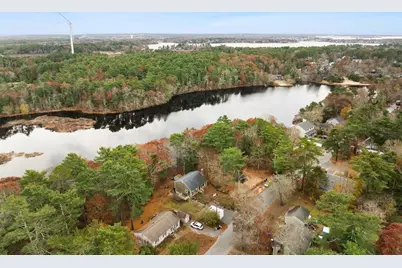 163 Lake Dr, Plymouth, MA 02360 - Photo 28