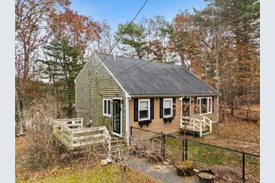 163 Lake Dr, Plymouth, MA 02360 - Photo 4