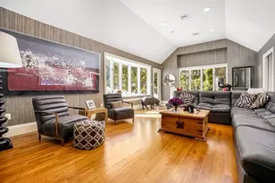 10 Hallwood Rd, Brookline, MA 02467 - Photo 10