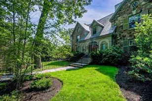 10 Hallwood Rd, Brookline, MA 02467 - Photo 42