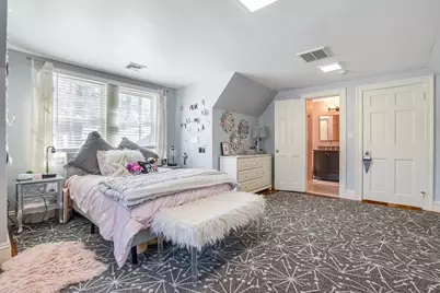 10 Hallwood Rd, Brookline, MA 02467 - Photo 26