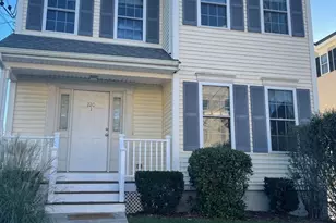 220 Grove St, Waltham, MA 02453 - Photo 2