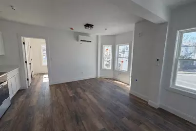 371 Cabot #102, Beverly, MA 01915 - Photo 2