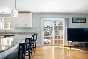 84 Montcalm St, Chicopee, MA 01020 - Photo 8