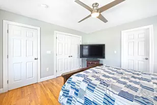 84 Montcalm St, Chicopee, MA 01020 - Photo 18