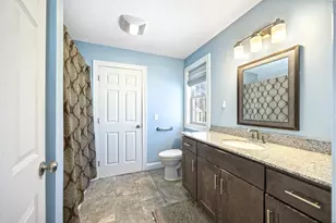 84 Montcalm St, Chicopee, MA 01020 - Photo 22