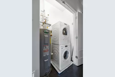 9 Medford #405, Somerville, MA 02143 - Photo 18