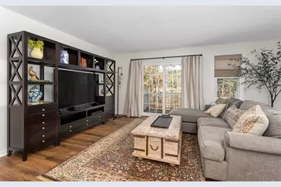 106 Laurelwood Dr #106, Hopedale, MA 01747 - Photo 10